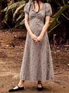 Doen Dree Dress in White Petite Jardin. SIZE small